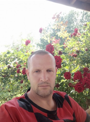 Vadim Maciuk, 44, Burgas