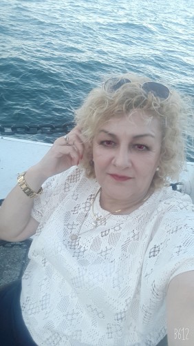 Lola, 53, Istanbul