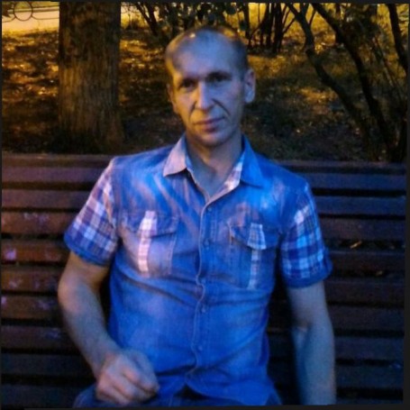 Павел, 21, Obninsk