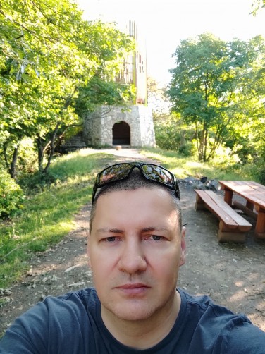 Joe, 43, Budapest