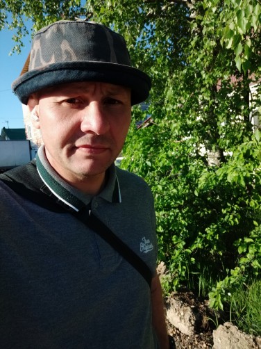 Максим, 41, Pokrov