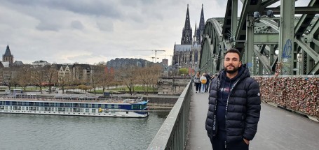 Mohamad, 29, Dortmund