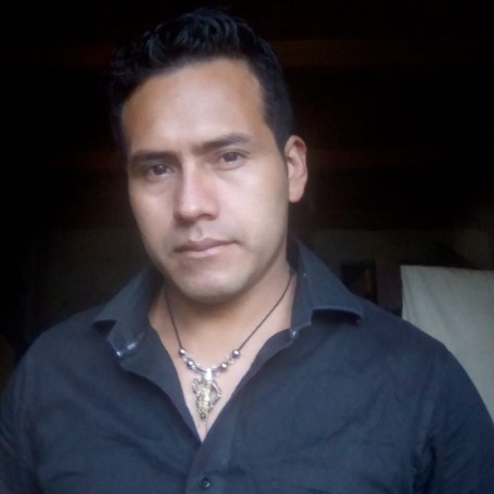 Luis, 35, Ixtahuacan
