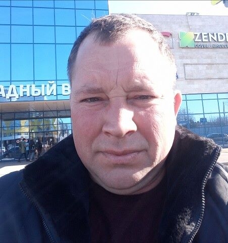Виктор, 40, Spirovo