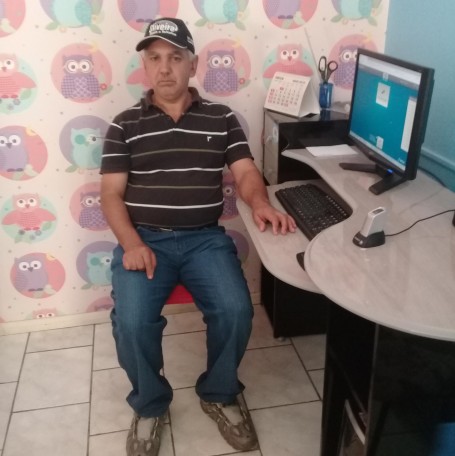 Osair Pedro, 53, Curitiba