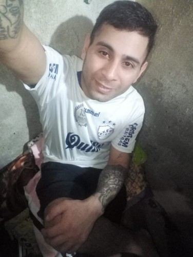 Gustavo, 32, Quilmes
