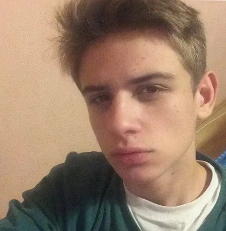 Ignat, 19, Russia