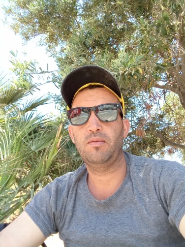 Fouad, 36, Valletta