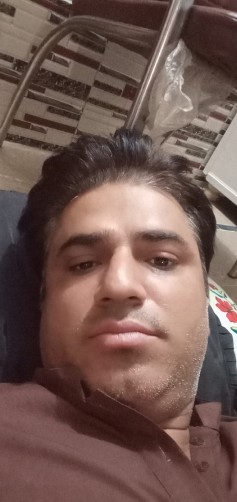 Ali akbar, 37, Karachi