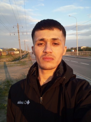 Умед Назаров, 21, Labytnangi