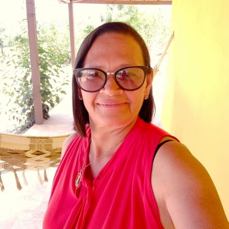 Nilda, 52, Murici
