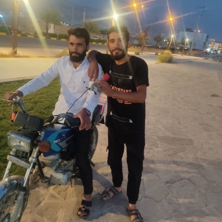 ولی زاده, 21, Ashburn