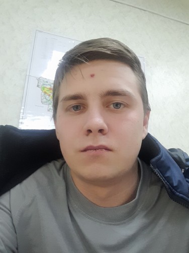 Андрей, 22, Kurgan