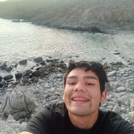 Juan, 22, Caldera
