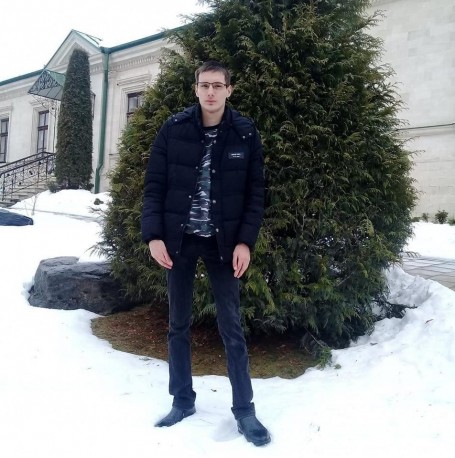 Славик, 21, Chisinau