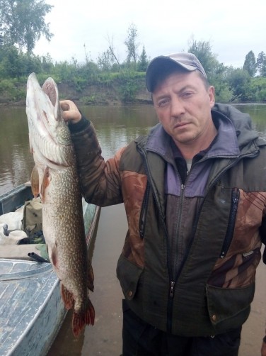 Сергей, 43, Istok