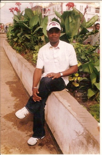 Abu, 37, Freetown