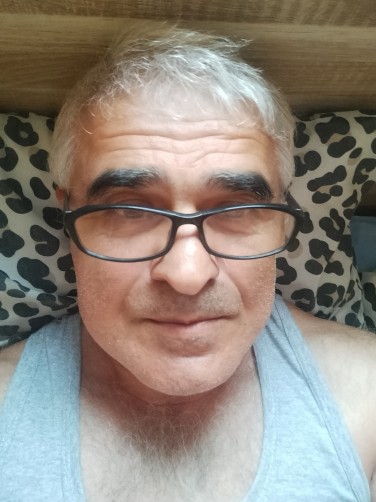 Karo, 61, Brussels