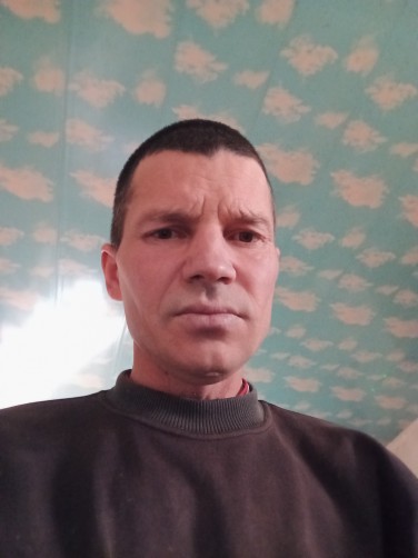 Иван, 43, Edinet