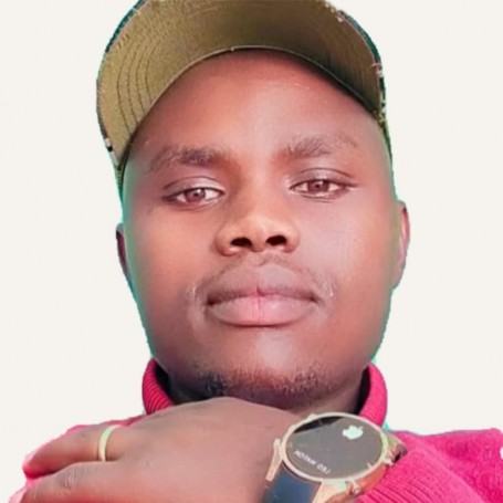 Daniel, 26, Kisumu