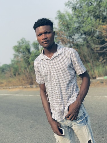 Emmanuel, 22, Accra