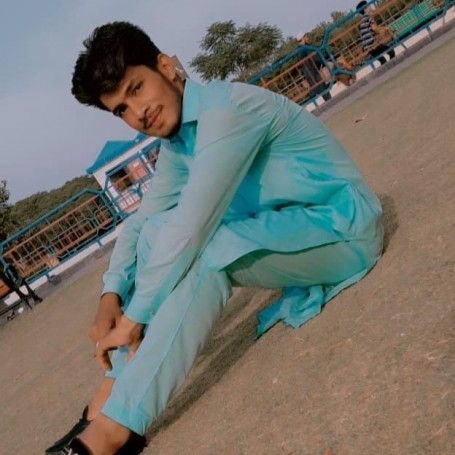 Naveed, 18, Rawalpindi