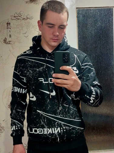 Станислав, 21, Ust-Kamenogorsk