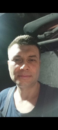 Юрий, 41, Novomoskovsk