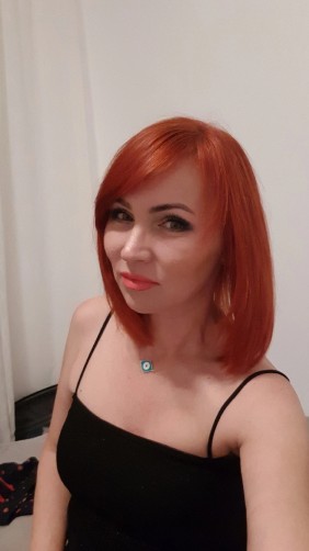 Yulia, 43, Dubai