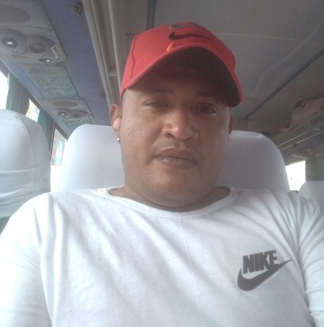 Rodolfo, 34, Arequipa