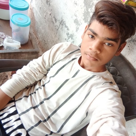Tarun, 21, Nowrangapur