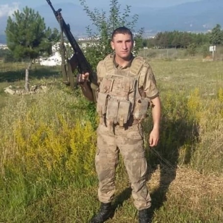 Serkan, 22, Kayseri
