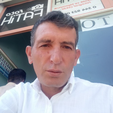 Diyar, 41, Nurdagi