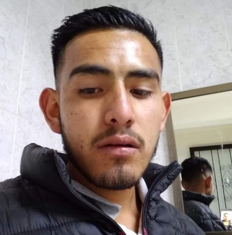 Carlos Davis, 21, Encarnacion de Diaz