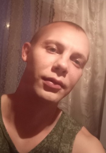 Дима, 29, Makiyivka