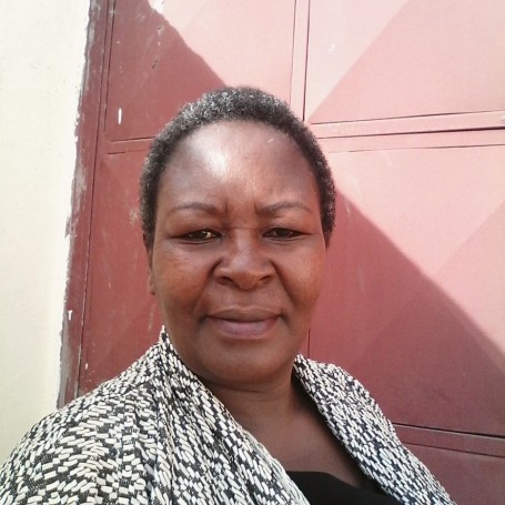 Janet, 58, Nairobi