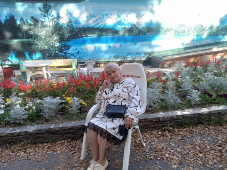 Галина, 64, Krasnoyarsk