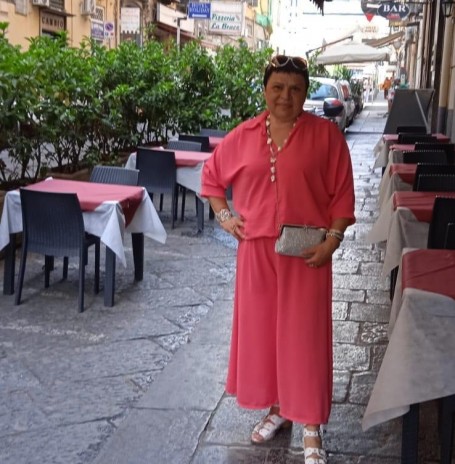 Ирина, 58, Naples