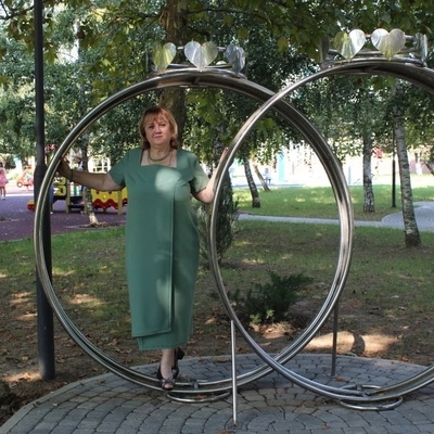 Лариса, 59, Saint Petersburg