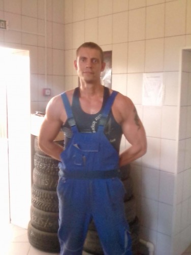 Олег, 34, Gudermes