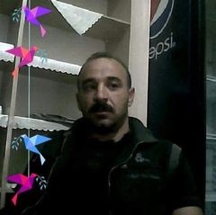 Sadık, 40, Atakoy