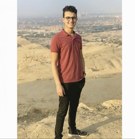 Yousif, 21, Cairo