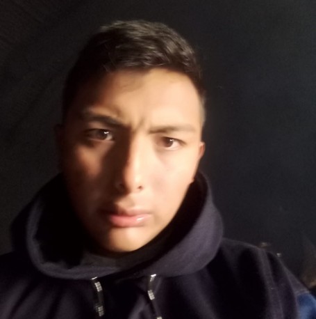 Luis, 23, La Paz