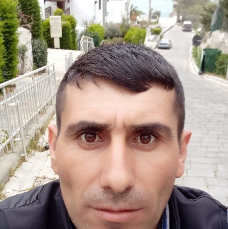 Doğan, 41, Ankara