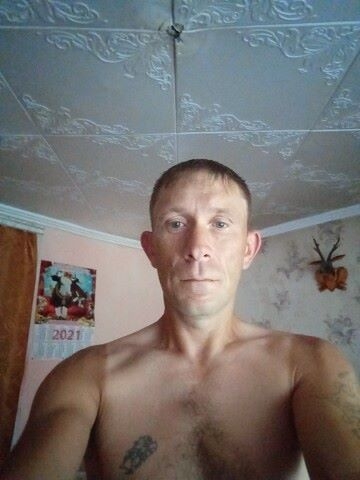 Артем, 38, Ladozhskaya
