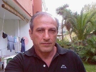 Giuseppe, 60, Naples