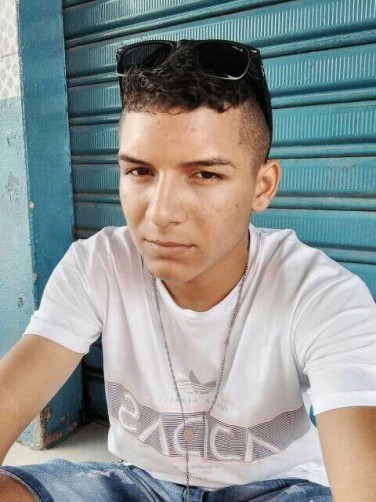 José, 19, Sucre