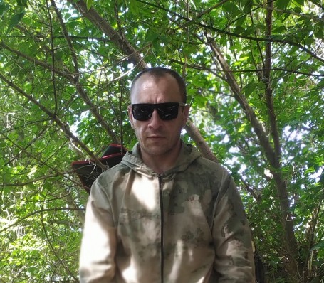 Адам, 38, Makiyivka