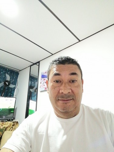 Erney, 48, Bogota