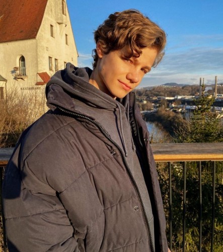 Anton, 21, Tallinn